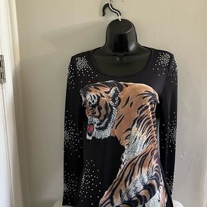 Black Tiger-Print Long Sleeve Women's Top